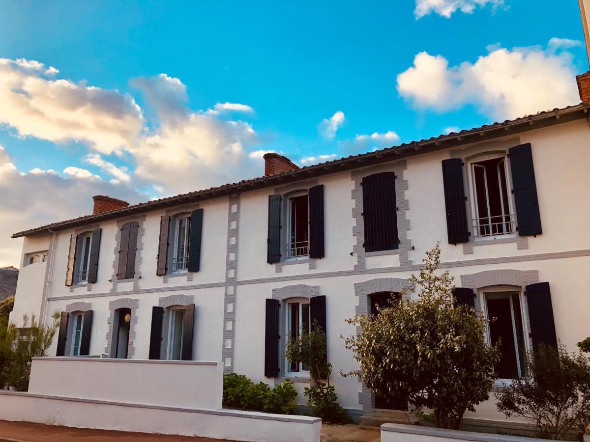 Les Baigneurs Hotel Saint-Gilles-Croix-de-Vie Exterior foto
